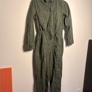 Universal Thread Sage Green Button-Up Jumpsuit